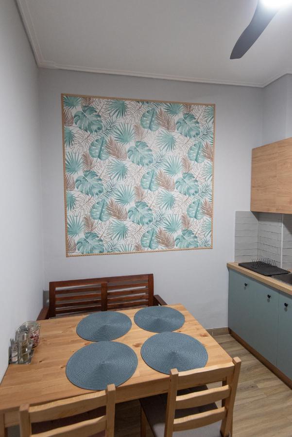 Appartement Blue Tourmaline Downtown Flat à Kalamata Extérieur photo