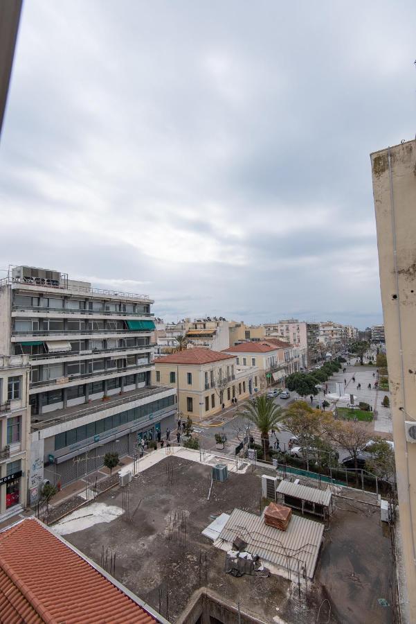 Appartement Blue Tourmaline Downtown Flat à Kalamata Extérieur photo