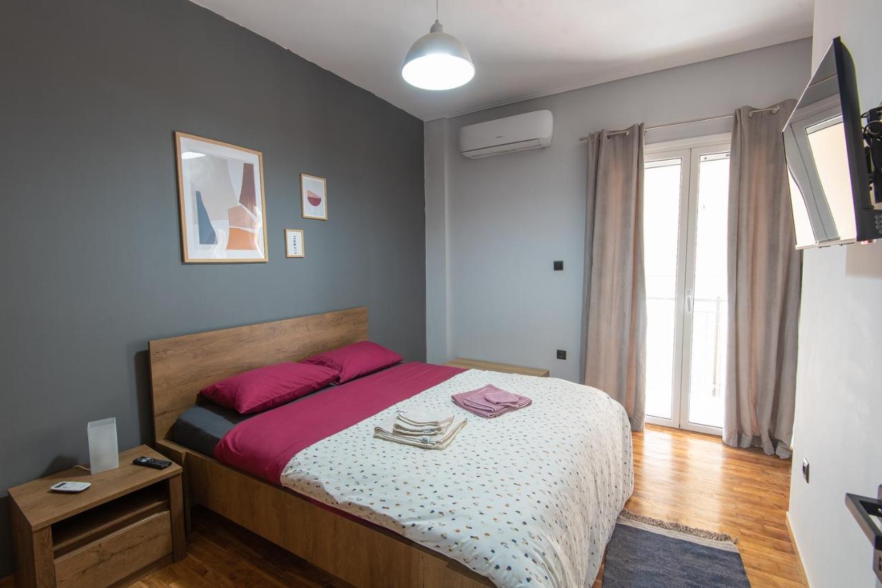Appartement Blue Tourmaline Downtown Flat à Kalamata Extérieur photo